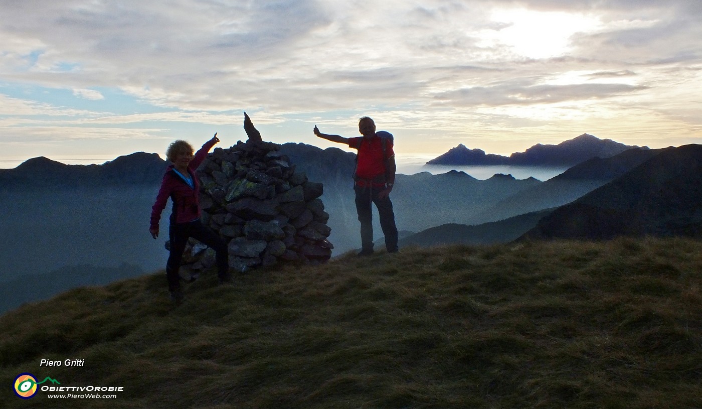 08 Sul Monte Avaro (2080 m).JPG